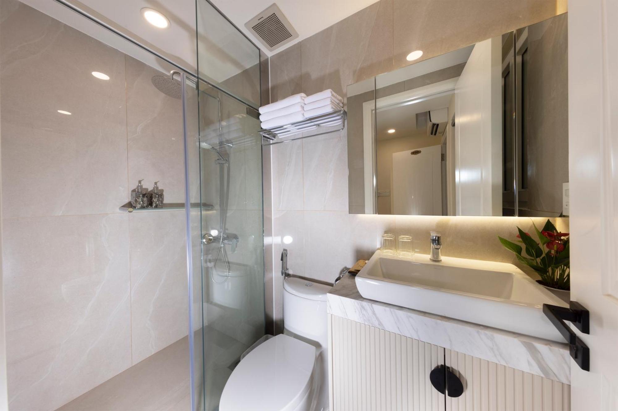 Ben Thanh Luxury Suite Hotel & Spa Хошимин Экстерьер фото